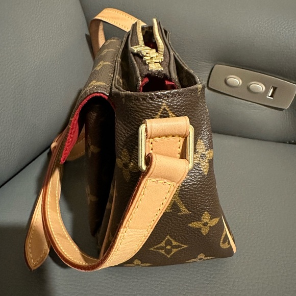 Louis Vuitton Viva Cite bag - Picture 2 of 9